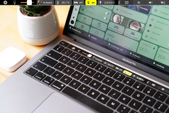 home-assistant-macbook-touch-bar